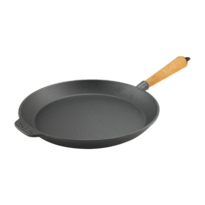 Atlantis Sautepan With Lid, 28cm - Demeyere @ RoyalDesign