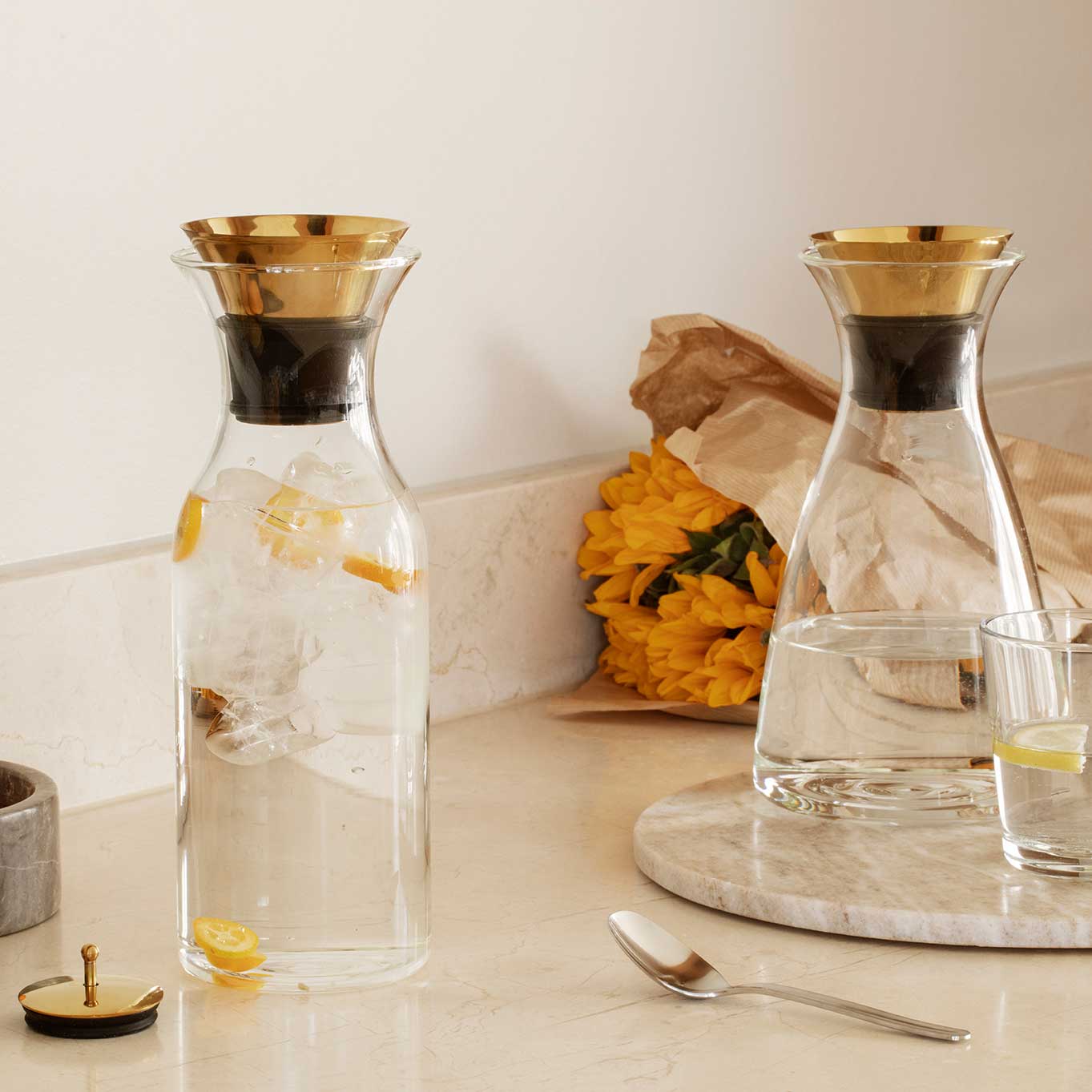 Drip-free Carafe, Brass from Eva Solo | RoyalDesign