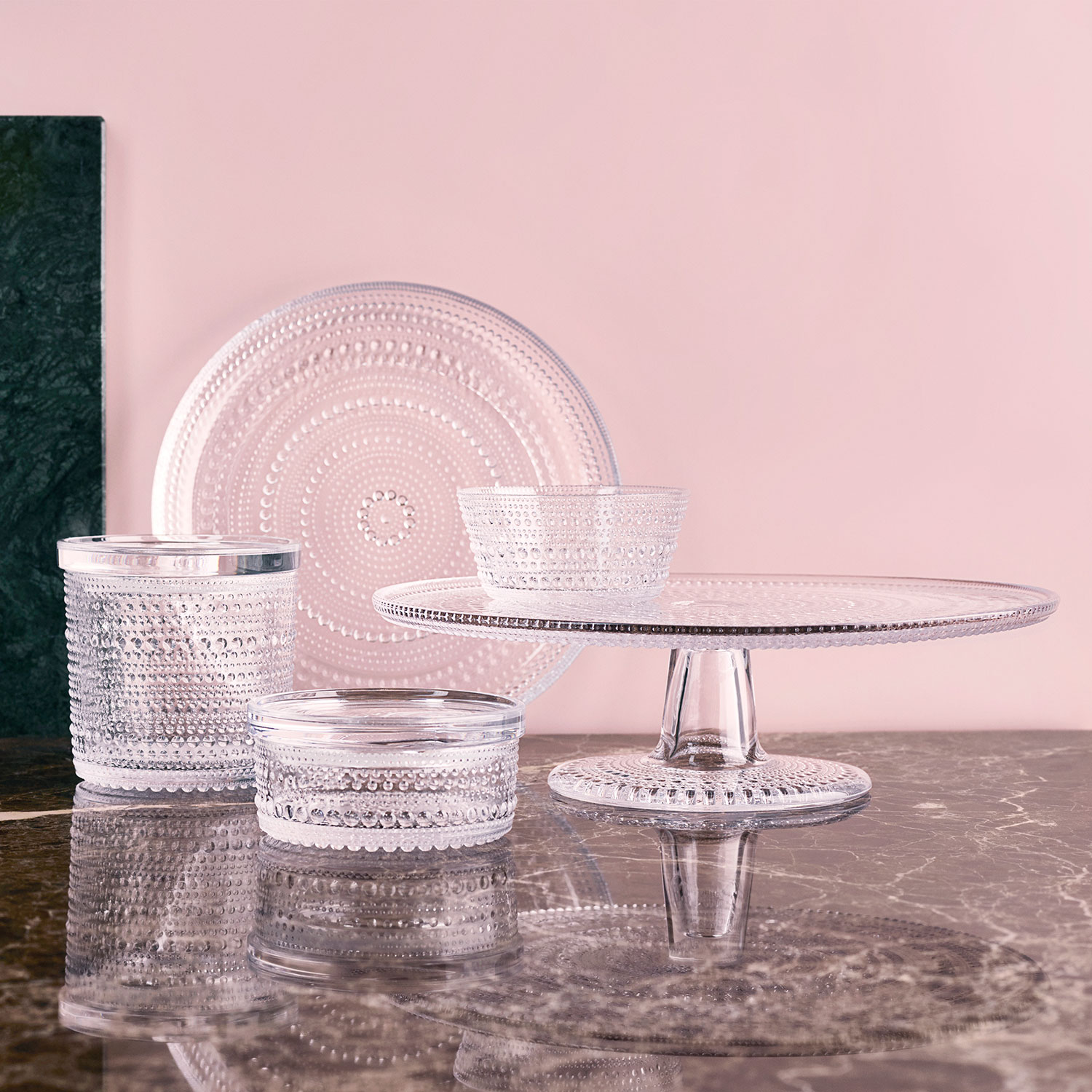 Kastehelmi Plate Clear 24,8 cm, 4 Pcs from Iittala | RoyalDesign