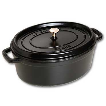 https://api-prod.royaldesign.se/api/products/image/2/staub-oval-casserole-in-cast-iron-67-l-3