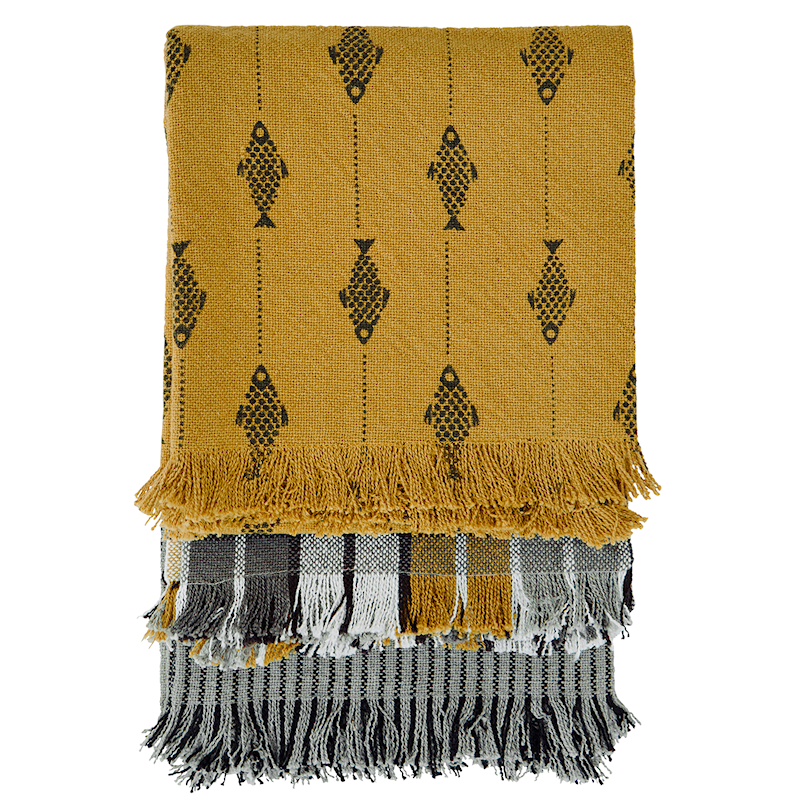 mustard and grey towels